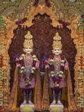 Parabrahma Bhagwan Shri Swaminarayan and Aksharbrahma Shri Gunatitanand Swami